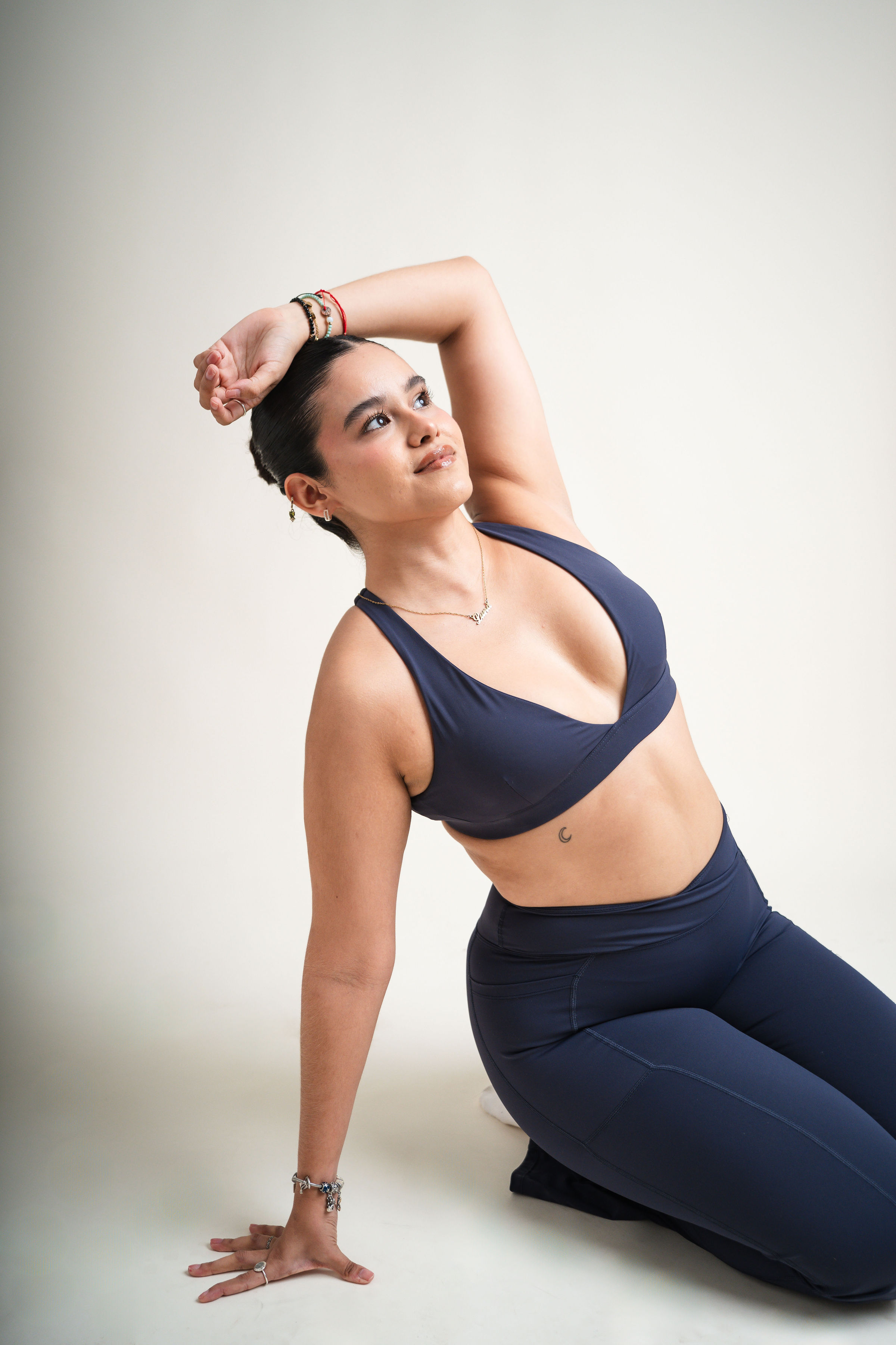 Luna Espinosa, maestra de Asana Studio